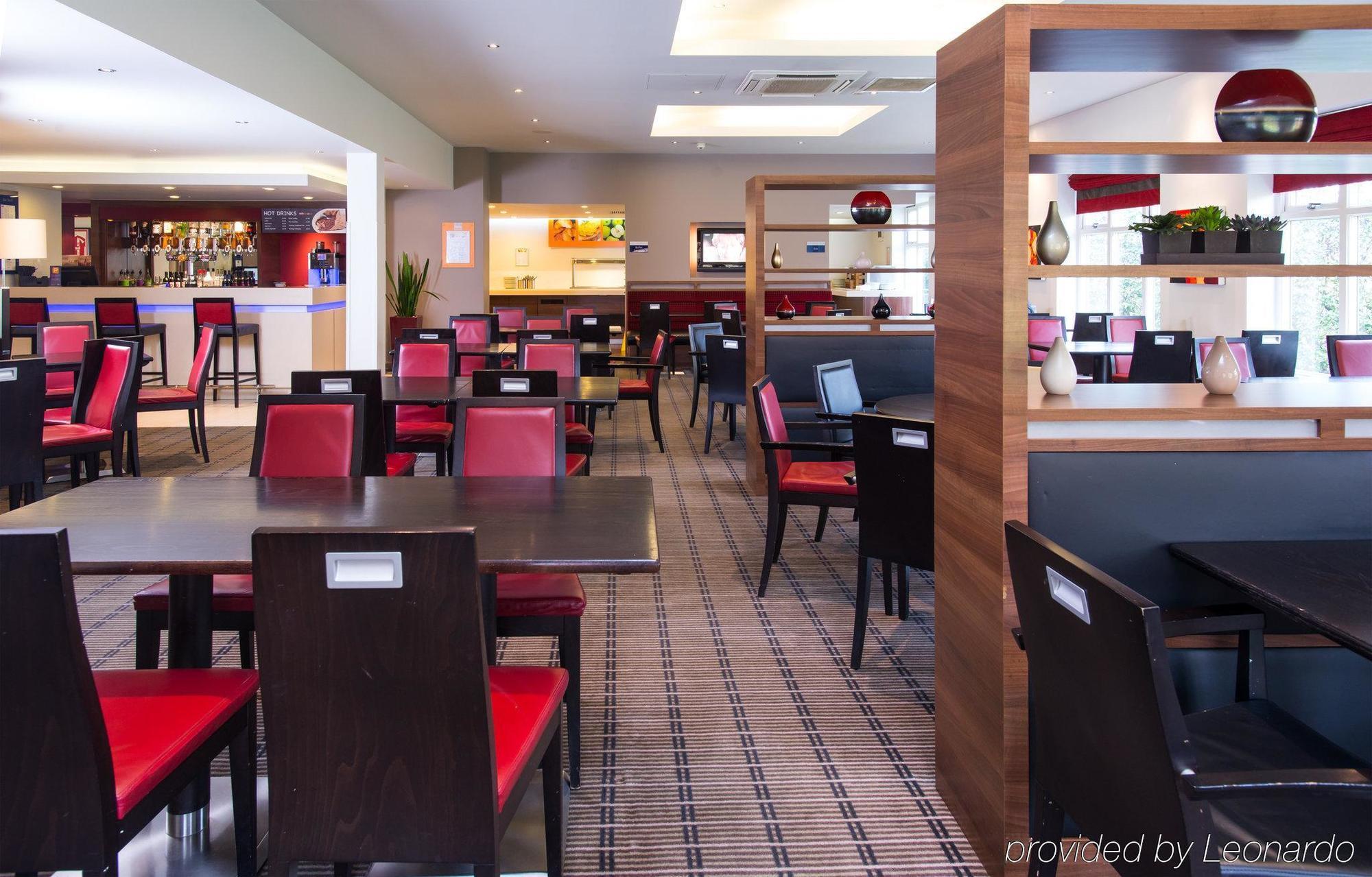 快捷假日特伦特河畔斯多克酒店 Stoke-on-Trent 外观 照片